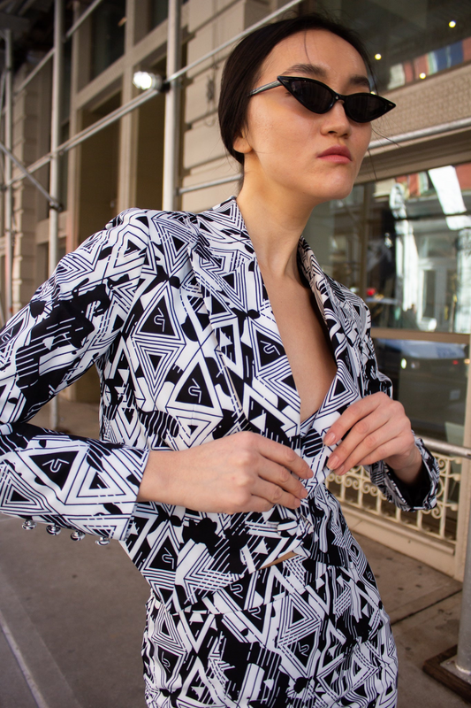 Amour Geometric Blazer